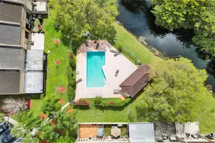 3703 NW 91st Ln, Sunrise, FL 33351 - Photo 39