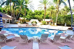 1000 W Island Blvd, Aventura, FL 33160 - Photo 29