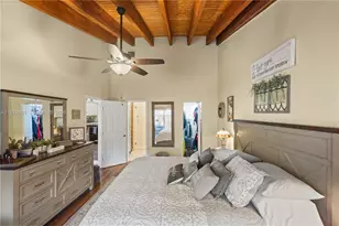 10301 Laurel Ct, Pembroke Pines, FL 33026 - Photo 41