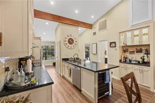 10301 Laurel Ct, Pembroke Pines, FL 33026 - Photo 19