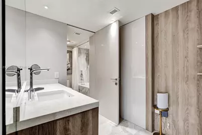 300 Bayview Dr #205, Sunny Isles Beach, FL 33160 - Photo 23