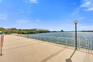 300 Bayview Dr, Sunny Isles Beach, FL 33160 - Photo 29