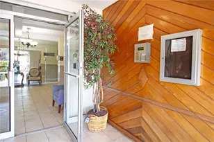 8280 SW 24th St, North Lauderdale, FL 33068 - Photo 9