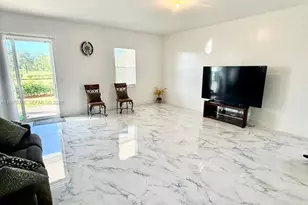 12220 SW 44th Ct, Davie, FL 33330 - Photo 15