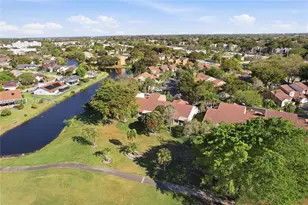 8249 NW 70th St, Tamarac, FL 33321 - Photo 41