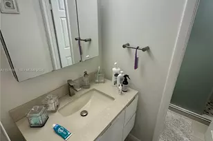 7401 NW 16th St, Plantation, FL 33313 - Photo 15