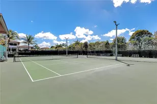 7925 NW 104th Ave, Doral, FL 33178 - Photo 39