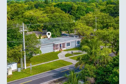 12090 NW 12th Ave, North Miami, FL 33168 - Photo 23
