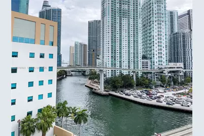 350 S Miami Ave #3910, Miami, FL 33130 - Photo 33