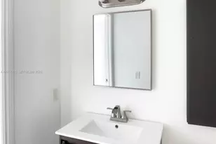 350 S Miami Ave, Miami, FL 33130 - Photo 9