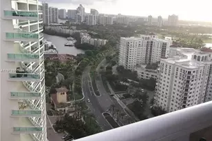 20185 E Country Club Dr, Aventura, FL 33180 - Photo 7