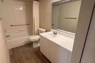 9511 Weldon Cir, Tamarac, FL 33321 - Photo 7