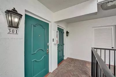 1212 SE 2nd Ct #301, Fort Lauderdale, FL 33301 - Photo 47
