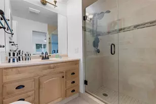 2805 NW 52nd Ct, Tamarac, FL 33309 - Photo 17