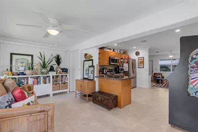 2805 NW 52nd Ct, Tamarac, FL 33309 - Photo 7