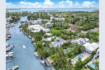 755 NE 77th Street, Miami, FL 33136 - Photo 31