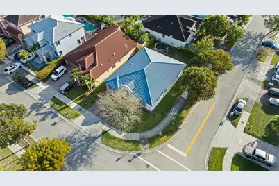 21143 SW 92nd Pl, Cutler Bay, FL 33189 - Photo 47