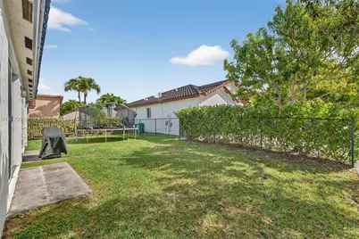 21143 SW 92nd Pl, Cutler Bay, FL 33189 - Photo 39