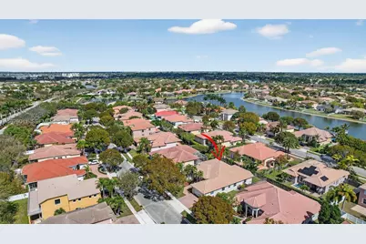 1221 NW 141st Ave, Pembroke Pines, FL 33028 - Photo 55
