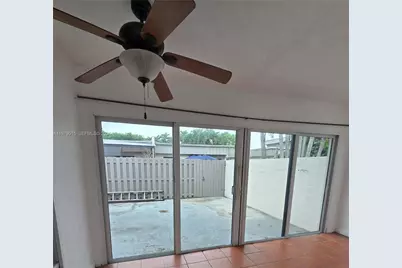7439 SW 106th Ct, Miami, FL 33173 - Photo 7