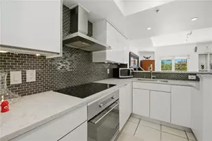 120 Jefferson Ave, Miami Beach, FL 33139 - Photo 3