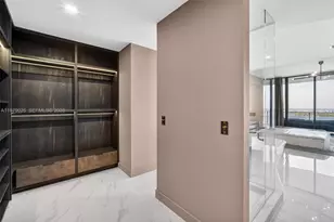 700 NE 24th St, Miami, FL 33137 - Photo 29