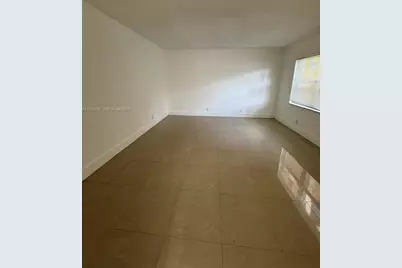 17911 NW 68th Ave #N104, Hialeah, FL 33015 - Photo 11