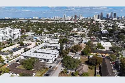 415 NE 2nd St #209, Hallandale Beach, FL 33009 - Photo 5