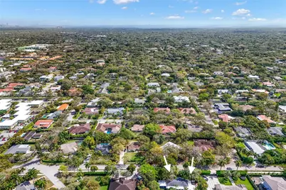 9330 SW 72nd Ave, Pinecrest, FL 33156 - Photo 5