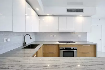 2155 Washington Ct #606, Miami Beach, FL 33139 - Photo 7