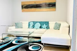 619 Meridian Ave, Miami Beach, FL 33139 - Photo 9