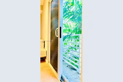 619 Meridian Ave #4, Miami Beach, FL 33139 - Photo 11