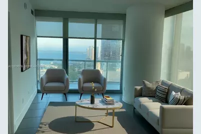 888 Biscayne Blvd #3001, Miami, FL 33132 - Photo 3