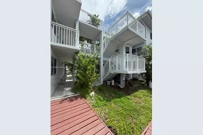 2430 NE 135th St #102, North Miami, FL 33181 - Photo 29