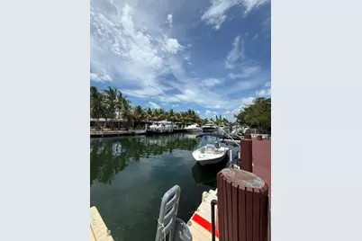 2430 NE 135th St #102, North Miami, FL 33181 - Photo 1