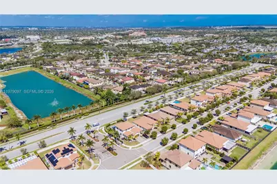 2541 SE 1st St, Homestead, FL 33033 - Photo 69