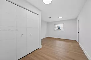 8941 NW 13th St, Plantation, FL 33322 - Photo 17