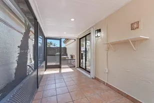 536 SW 88th Ct, Miami, FL 33174 - Photo 21
