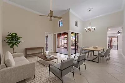 536 SW 88th Ct, Miami, FL 33174 - Photo 3