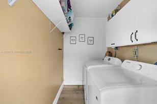 2286 NW 81st Ave, Sunrise, FL 33322 - Photo 13