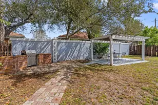 2286 NW 81st Ave, Sunrise, FL 33322 - Photo 27