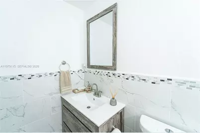 14172 NW 87th Ct, Miami Lakes, FL 33018 - Photo 13