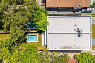 53 NW 52nd St, Miami, FL 33127 - Photo 13