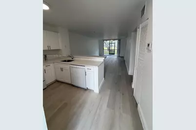 8730 N Sherman Cir #106, Miramar, FL 33025 - Photo 5