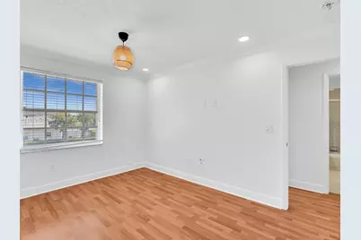 15363 NW 14th Rd, Pembroke Pines, FL 33028 - Photo 47