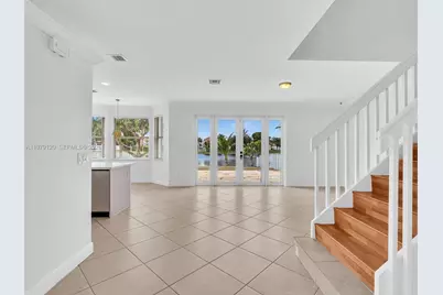 15363 NW 14th Rd, Pembroke Pines, FL 33028 - Photo 17