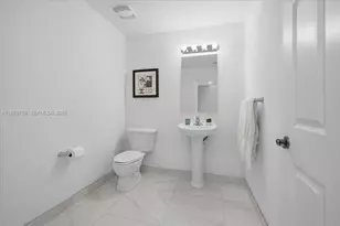 8390 SW 72nd Ave, Miami, FL 33143 - Photo 7