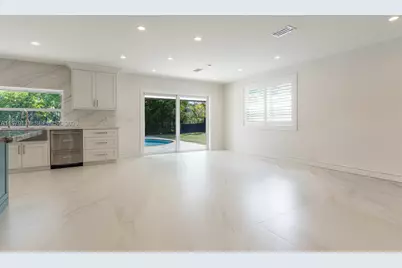 [Address not provided], Palmetto Bay, FL 33158 - Photo 7