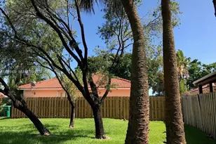 5758 NW 97th Pl, Doral, FL 33178 - Photo 5