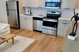 611 11th St, Miami Beach, FL 33139 - Photo 3